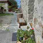 Casa Rustica Апартаменты *
